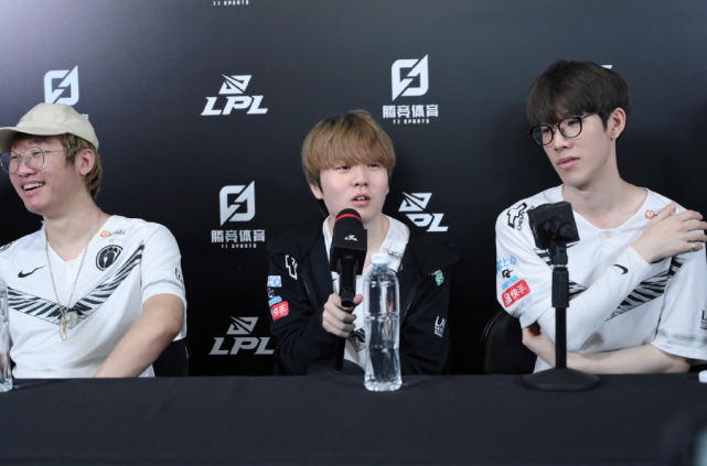 增强了球员 增强了球员